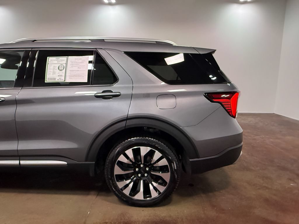 Used 2025 Ford Explorer Platinum w/ LUX Leather Package AWD/4WD image 36