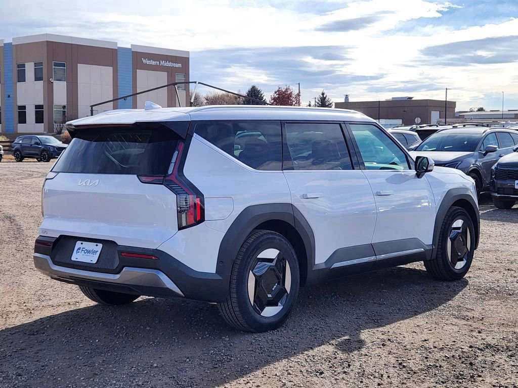 New 2026 Kia EV9 Wind image 3