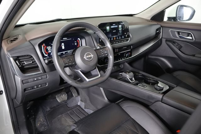 Used 2023 Nissan Rogue Platinum w/ Platinum Premium Package AWD/4WD image 24