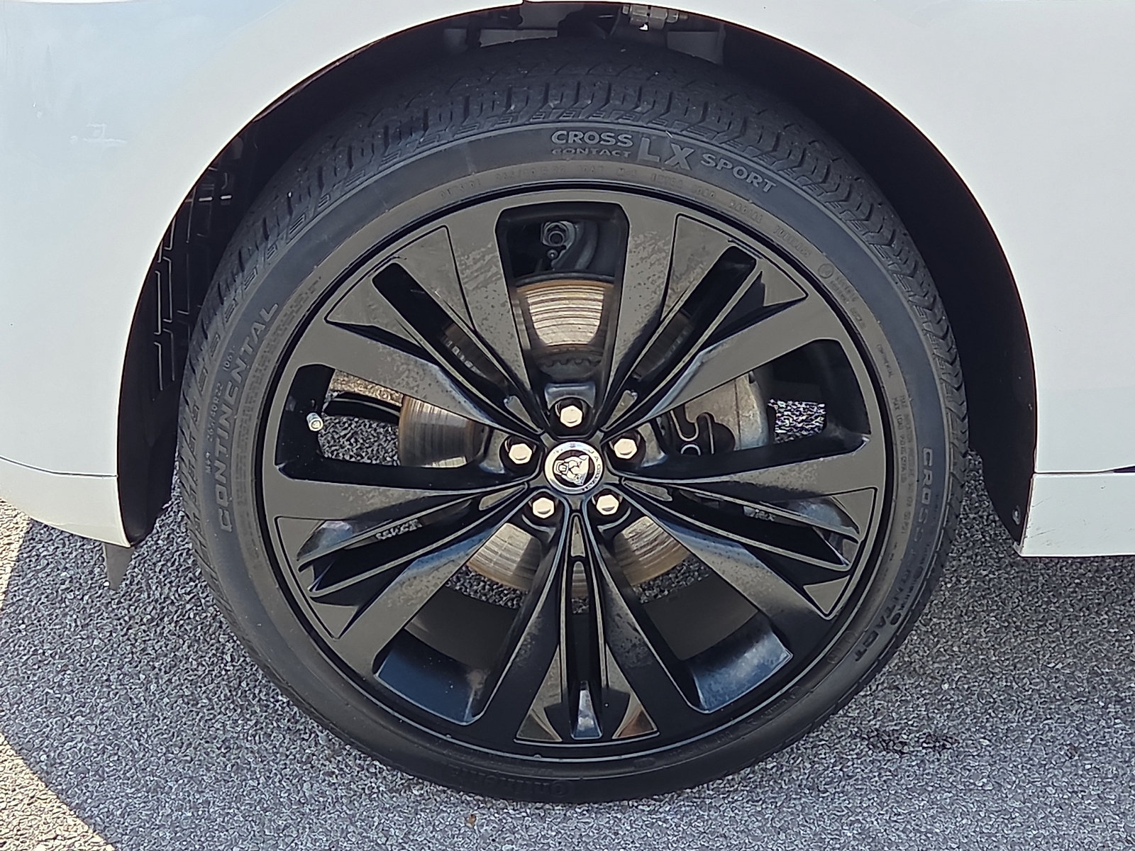 Used 2025 Jaguar F-PACE R-Dynamic S AWD/4WD image 7