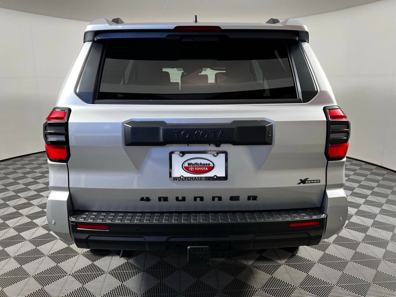 Used 2026 Toyota 4Runner TRD Off-Road Premium AWD/4WD image 6