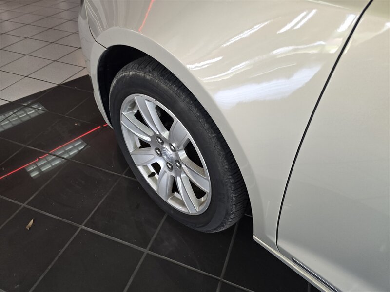 Used 2010 Buick LaCrosse CXL FWD image 29