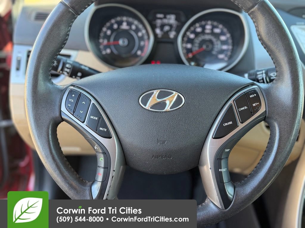 Used 2013 Hyundai Elantra Limited w/ Technology Pkg FWD image 6
