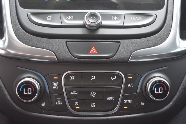 Used 2020 Chevrolet Equinox LT image 27