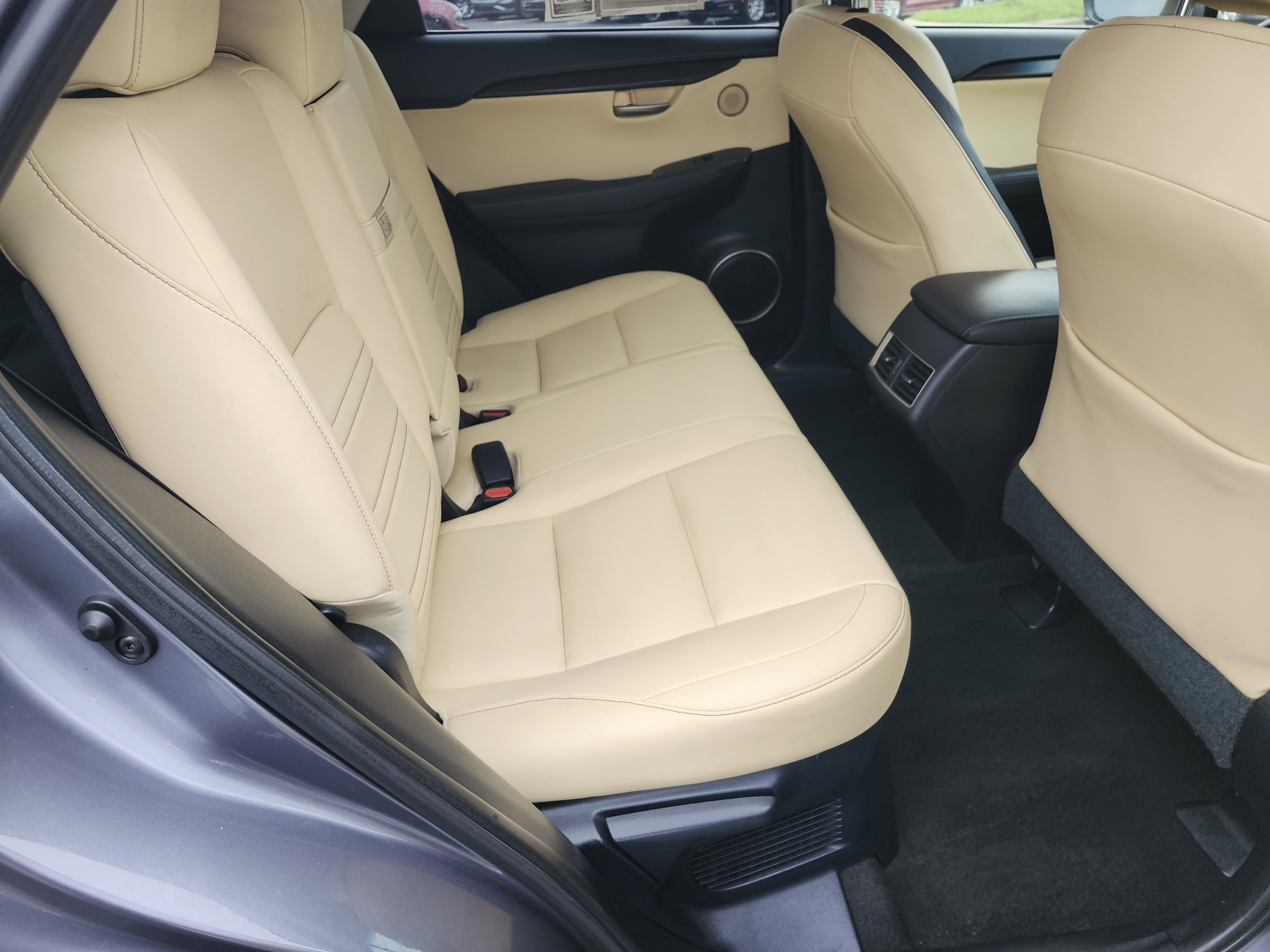 Used 2016 Lexus NX 200t FWD image 12