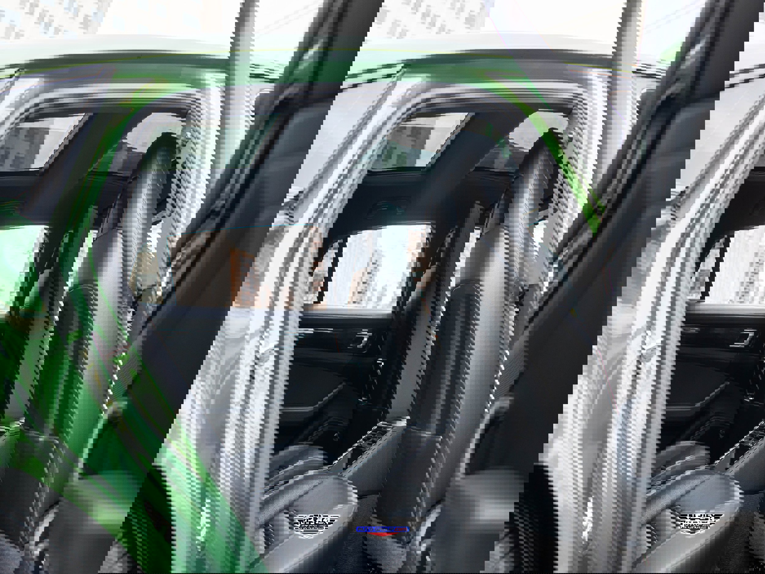 Used 2018 Porsche Panamera 4S image 19