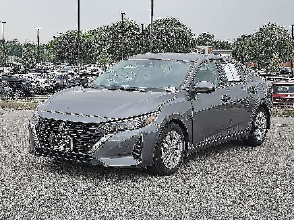 Used 2024 Nissan Sentra S FWD image 2
