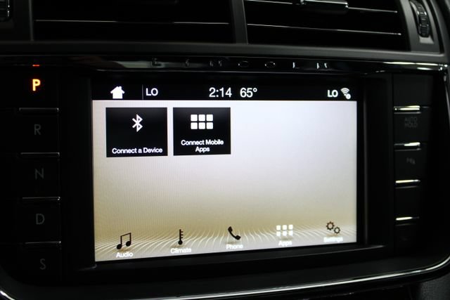 Used 2017 Lincoln Continental Select FWD image 20