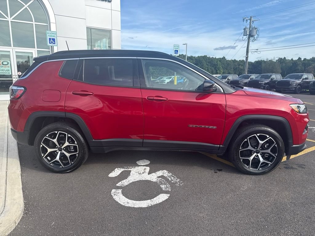New 2026 Jeep Compass Limited AWD/4WD image 10