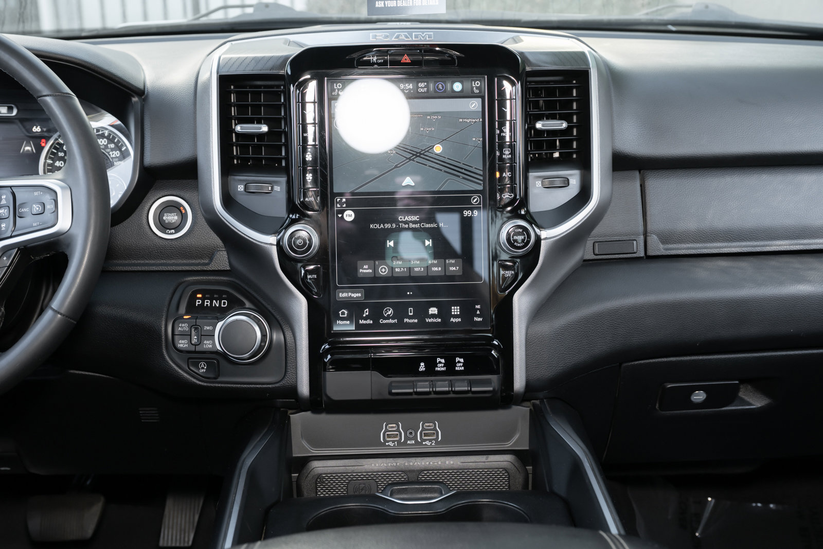 Used 2025 RAM 1500 Big Horn image 32