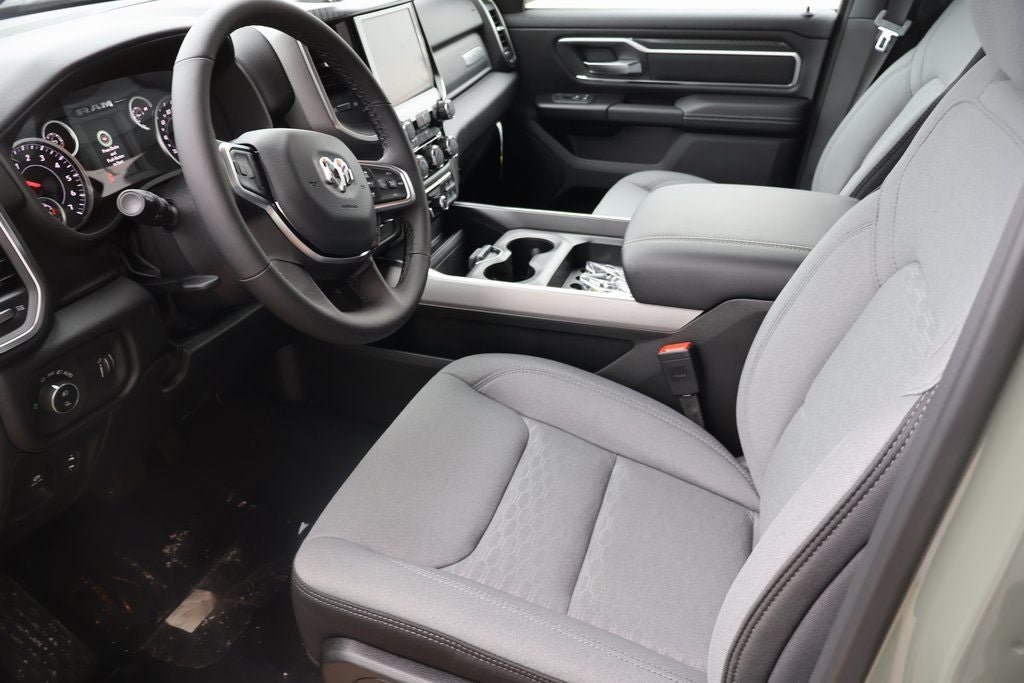 New 2026 RAM 1500 Big Horn AWD/4WD image 21