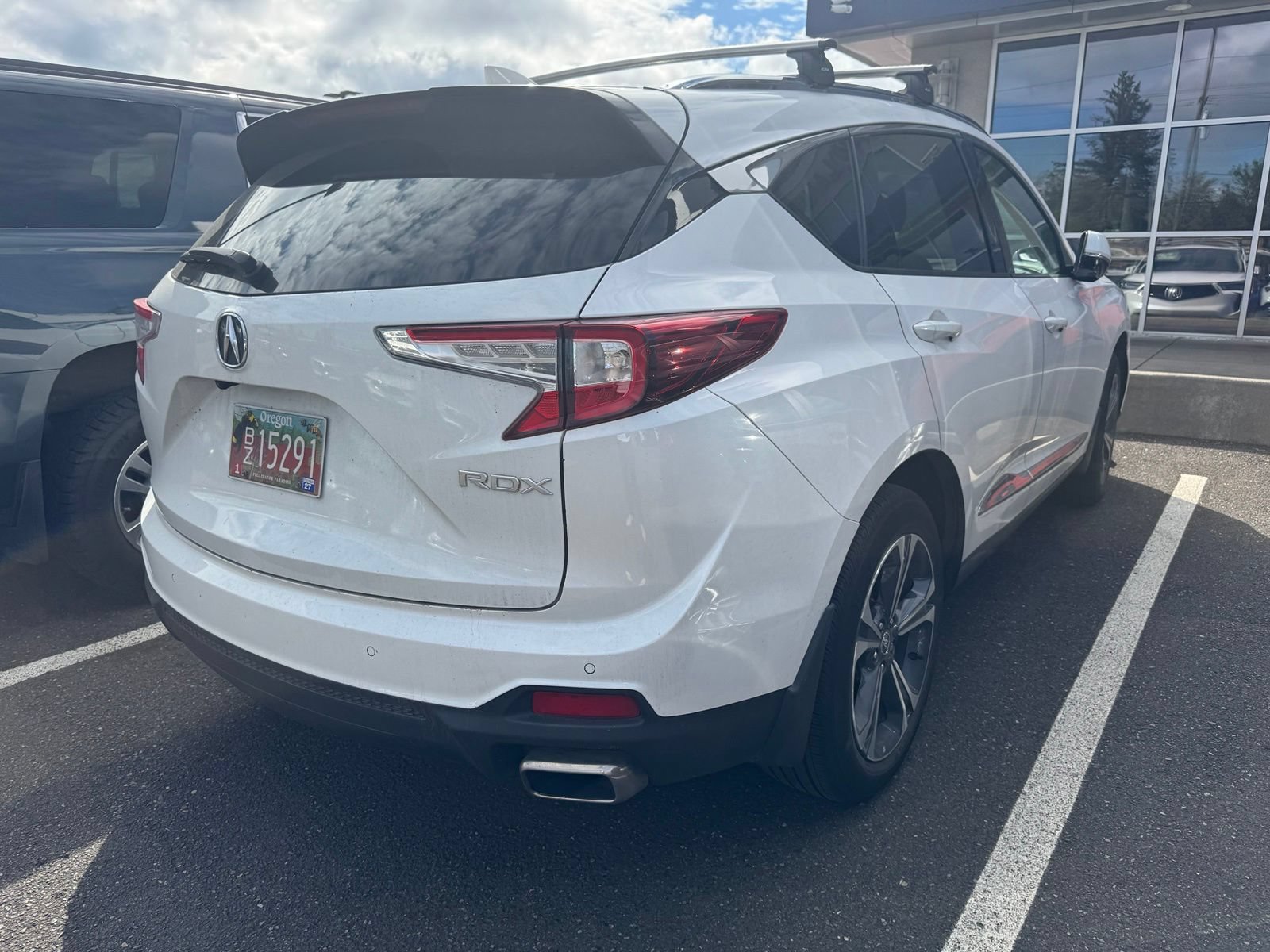 Used 2024 Acura RDX w/ Advance Package AWD/4WD image 3