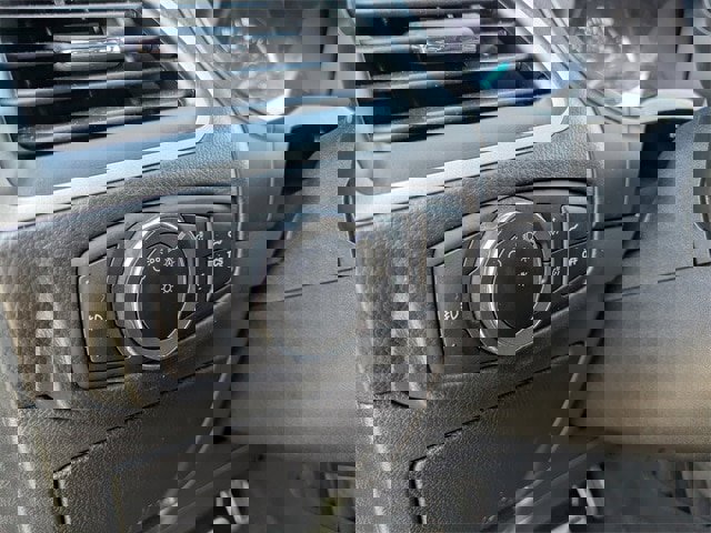 Used 2024 Ford Edge ST-Line image 21