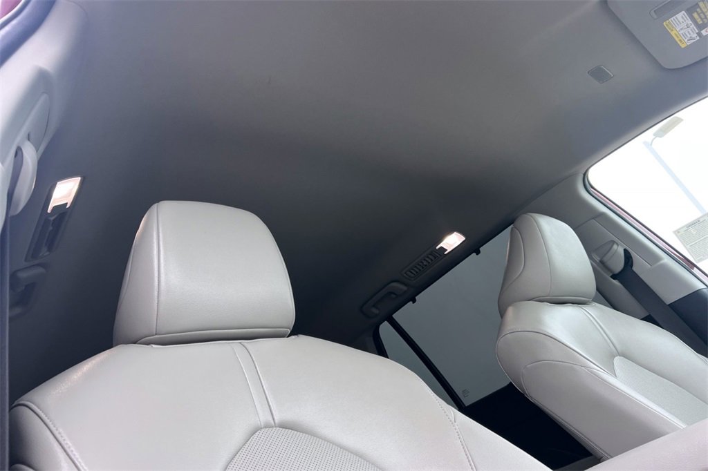 Certified 2024 Toyota Grand Highlander XLE image 19