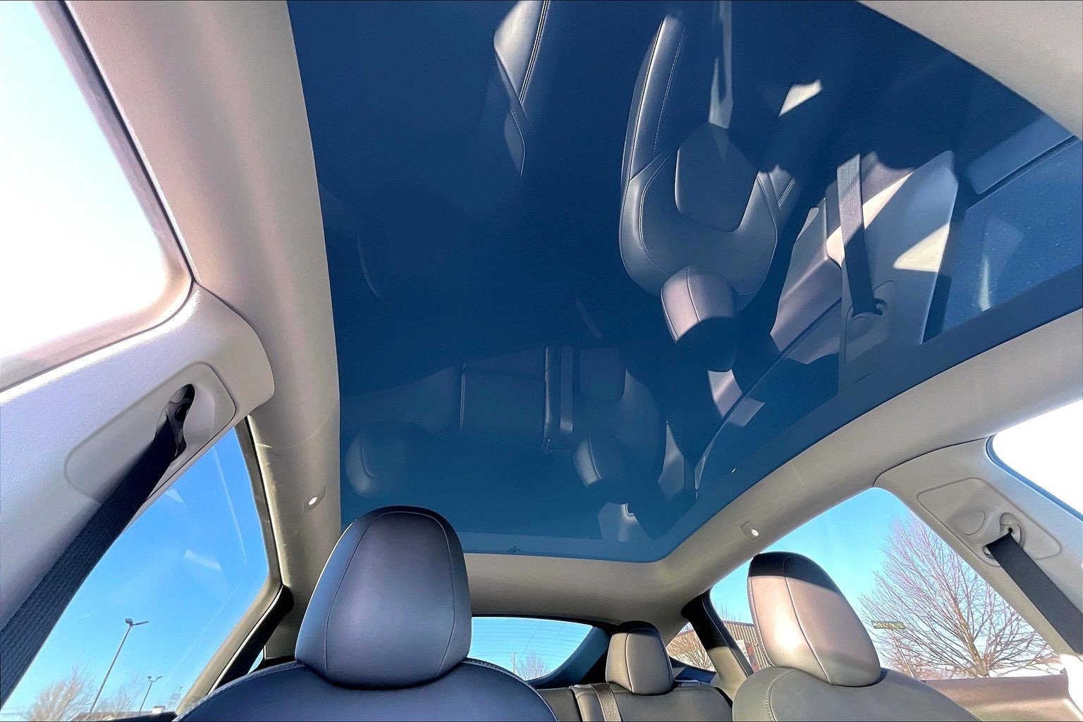 Used 2022 Tesla Model Y Performance image 19