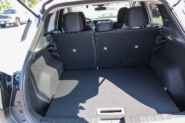 New 2026 Nissan Kicks SV image 27