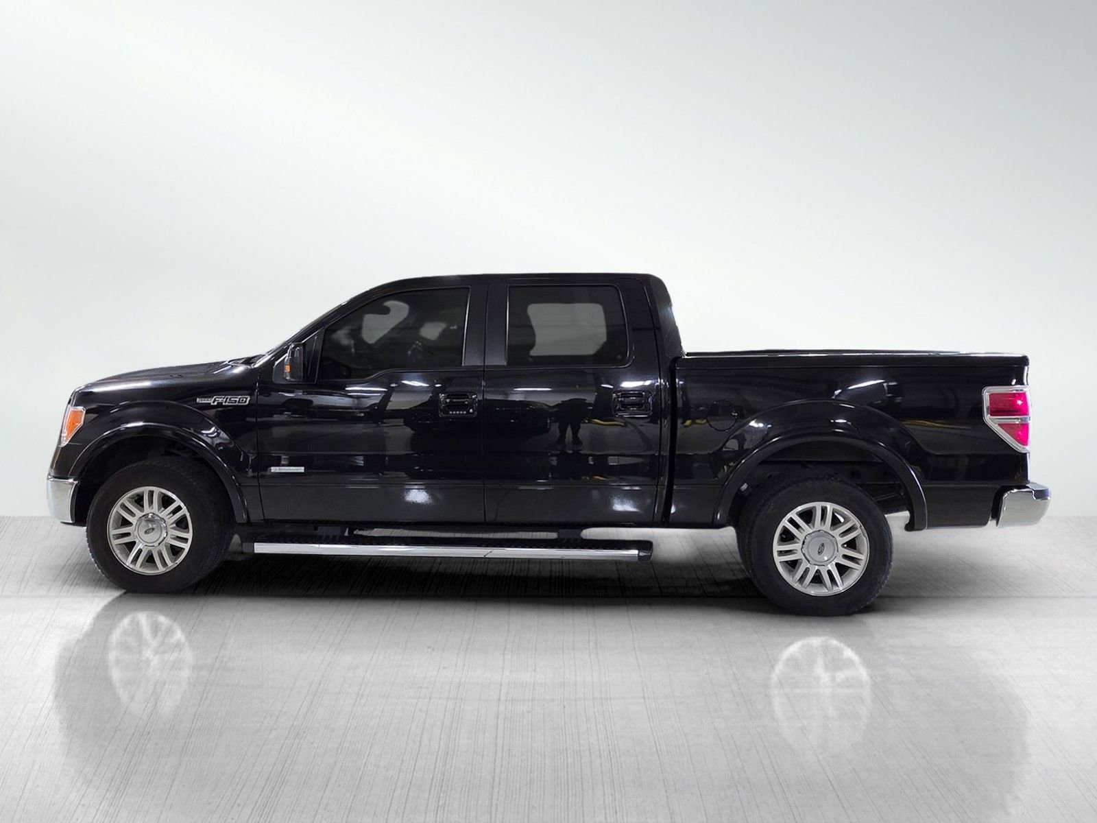 Used 2013 Ford F150 Lariat RWD image 4