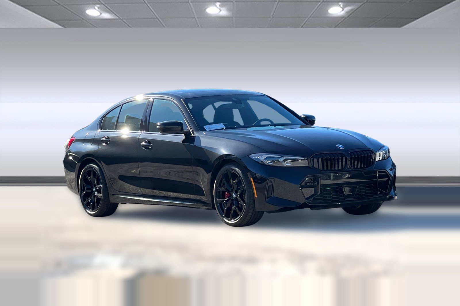 Used 2026 BMW 330i Sedan w/ M Sport Package RWD image 6