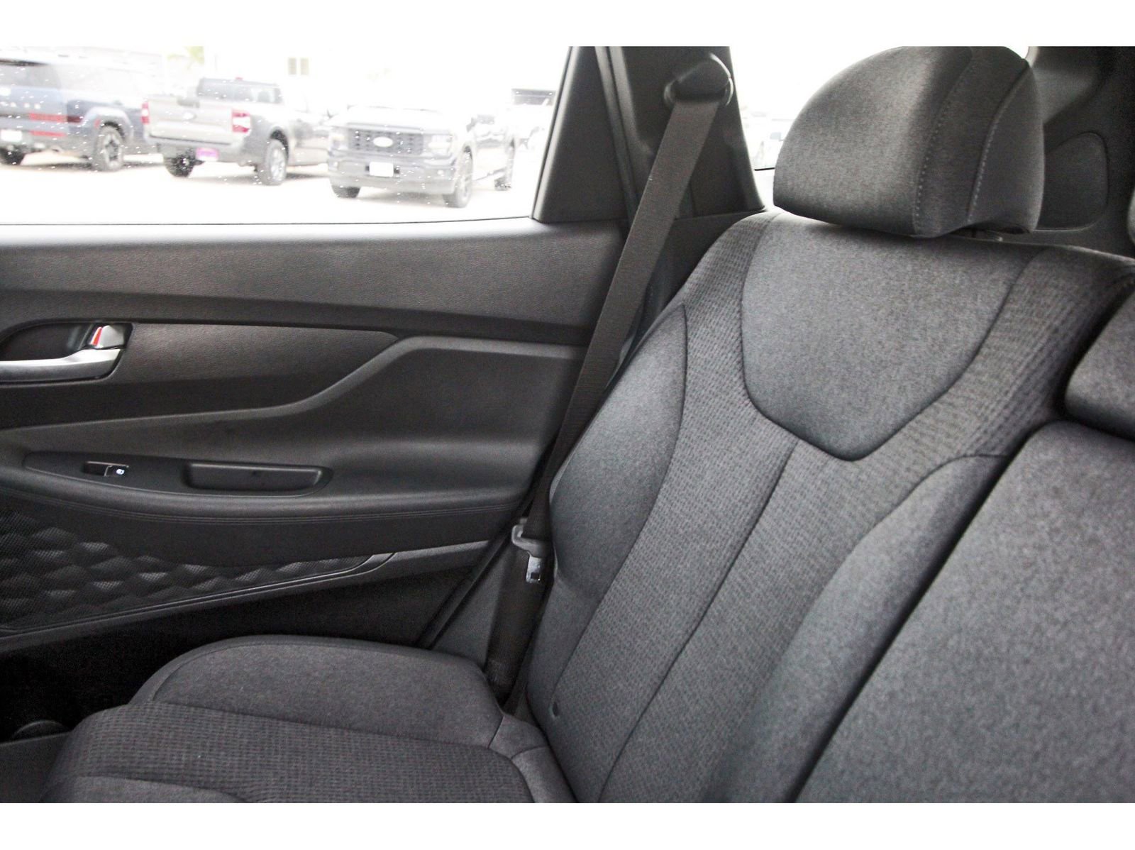 Used 2023 Hyundai Santa Fe SEL image 14