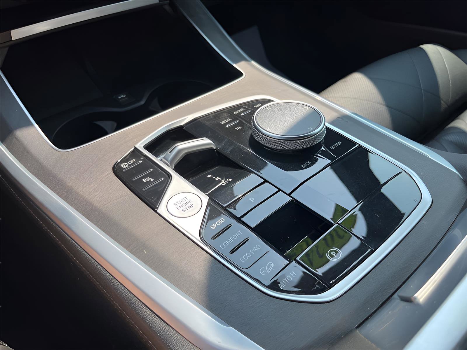 Used 2024 BMW X5 xDrive40i w/ Premium Package image 21