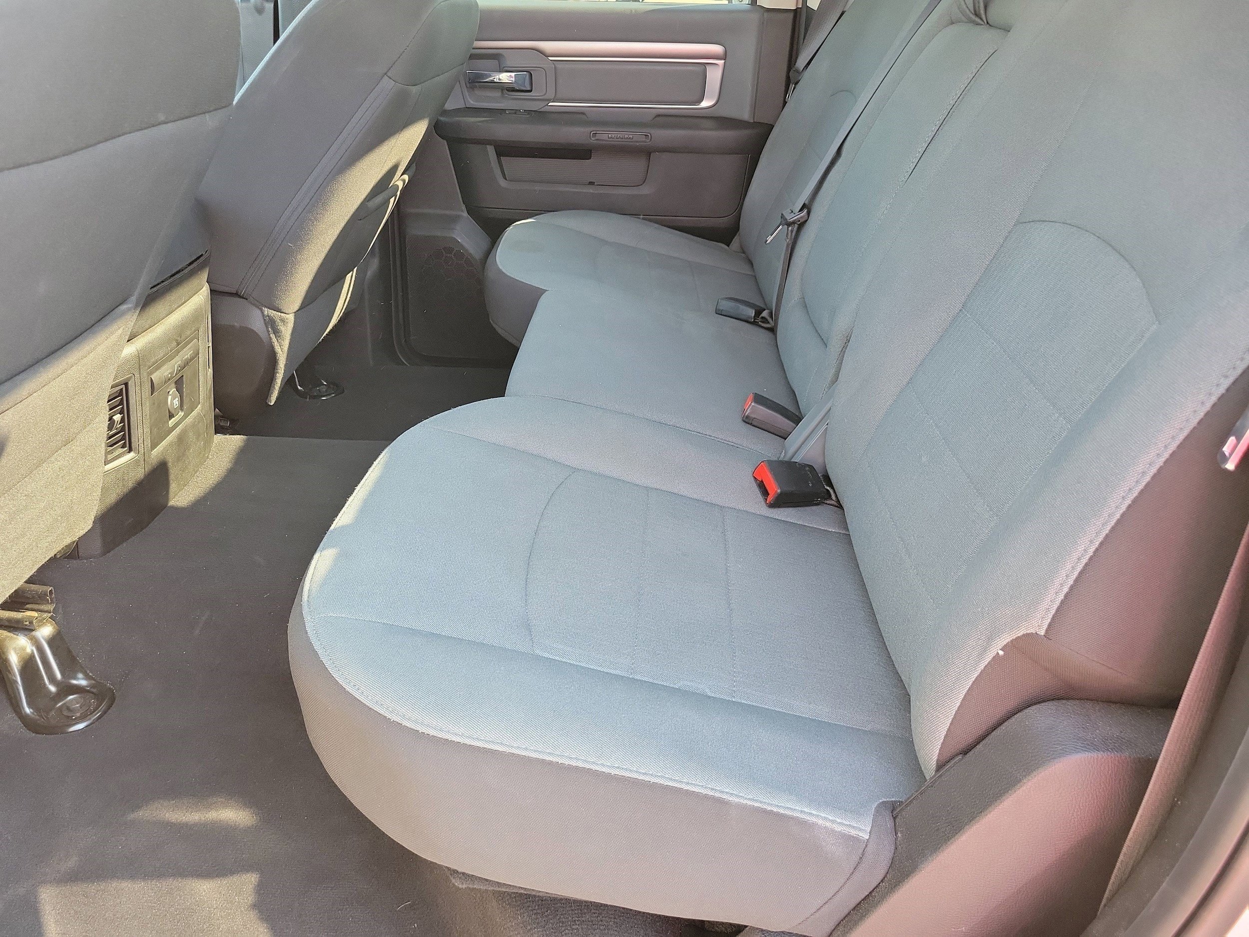 Used 2023 RAM 1500 Classic SLT w/ Trailer & Traction Group image 17