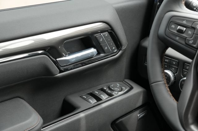 New 2026 GMC Sierra 2500 AT4 w/ AT4 Premium Plus Package AWD/4WD image 15
