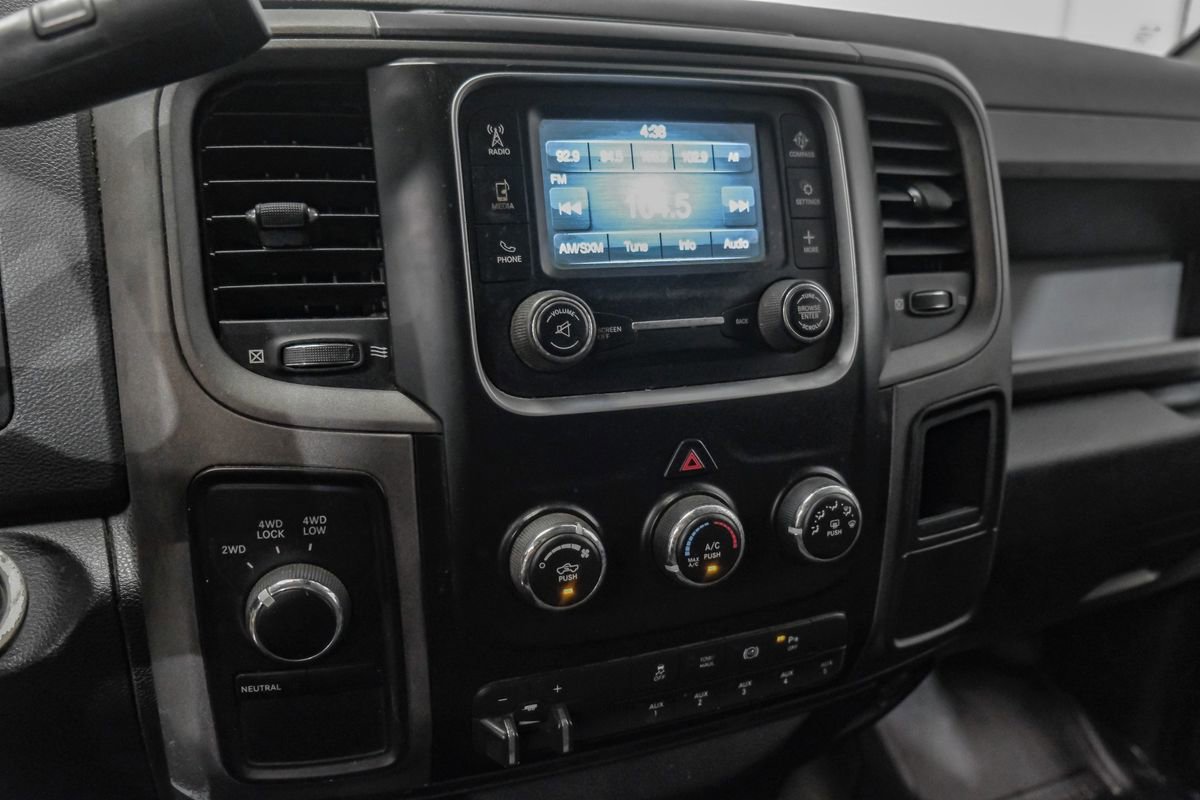 Used 2014 RAM 2500 Tradesman w/ Chrome Appearance Group AWD/4WD image 22