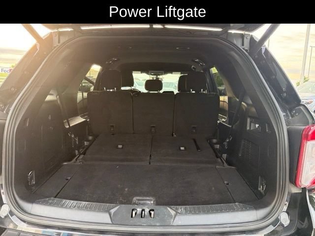 Used 2020 Ford Explorer XLT AWD/4WD image 13