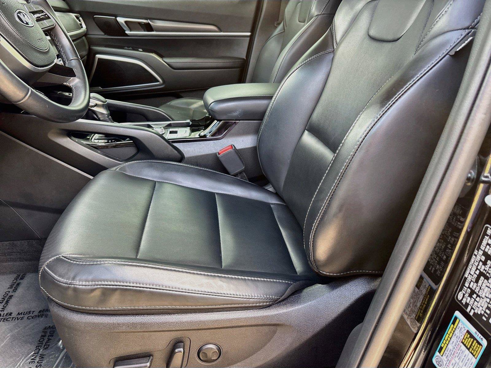 Used 2020 Kia Telluride S FWD image 33