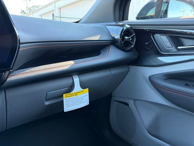 New 2026 Chevrolet Blazer EV SS w/ LPO, Blackout Package AWD/4WD image 34