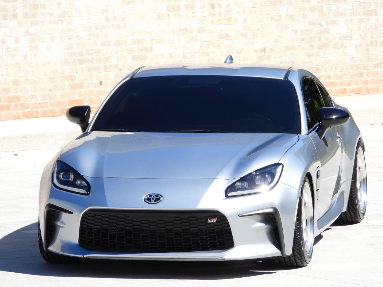 Used 2025 Toyota GR86 Premium w/ ALL Weather Mat Package (TMS) RWD image 48