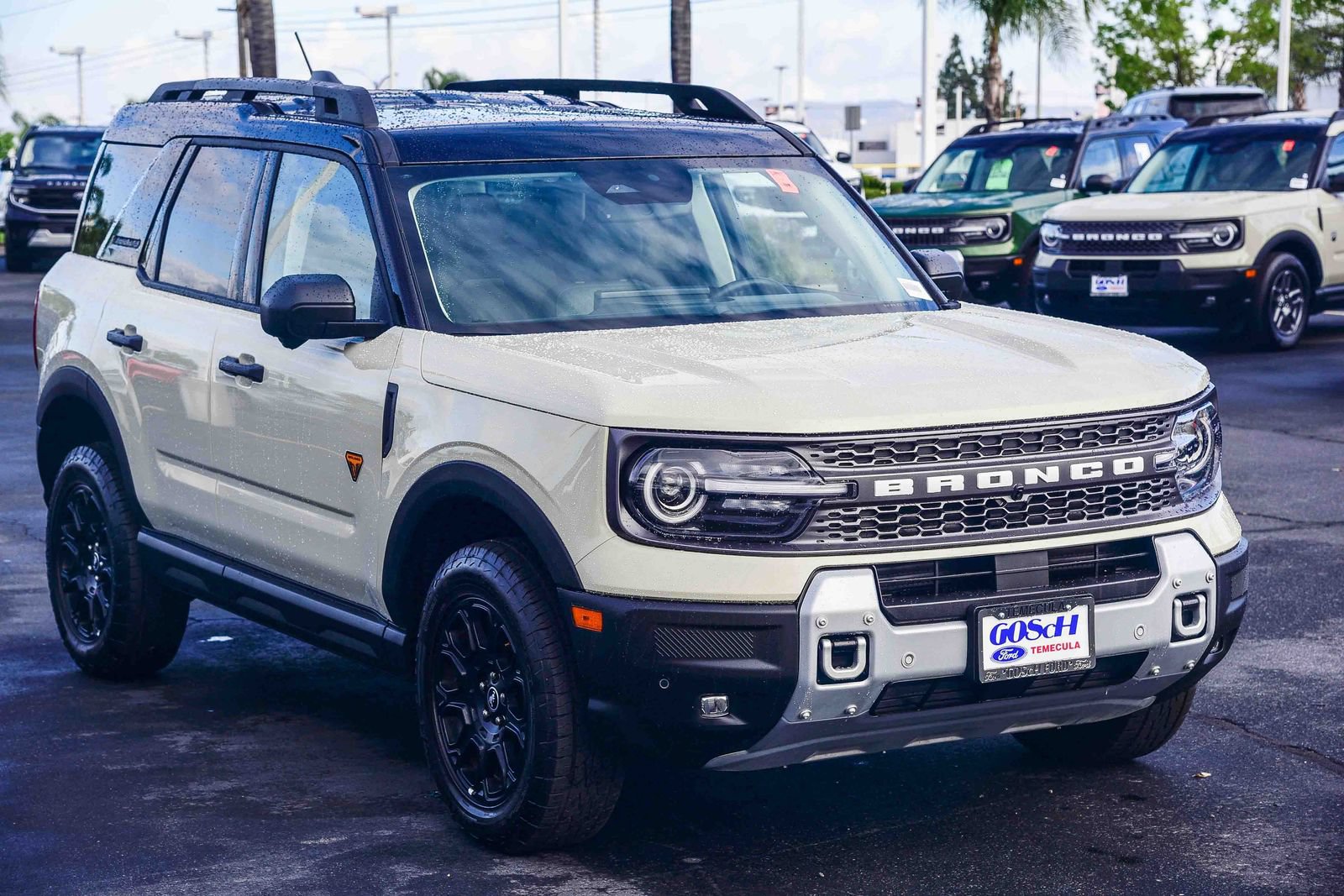 Certified 2025 Ford Bronco Sport Badlands AWD/4WD image 3