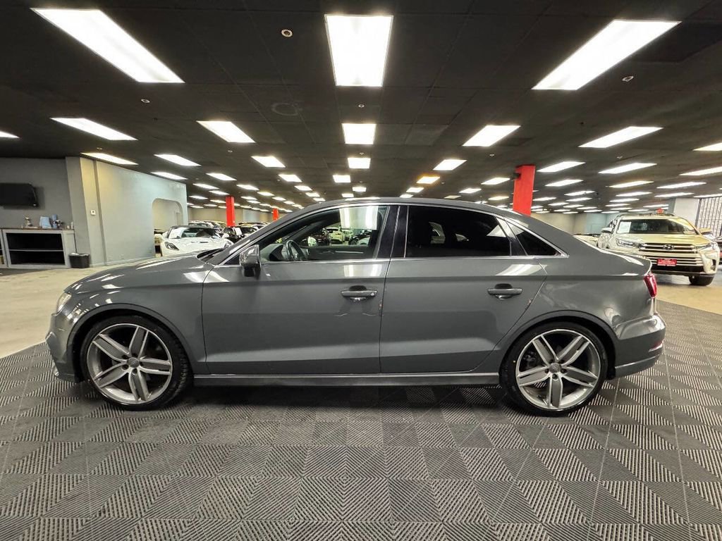 Used 2019 Audi A3 2.0T Premium Plus w/ Premium Plus Package FWD image 9