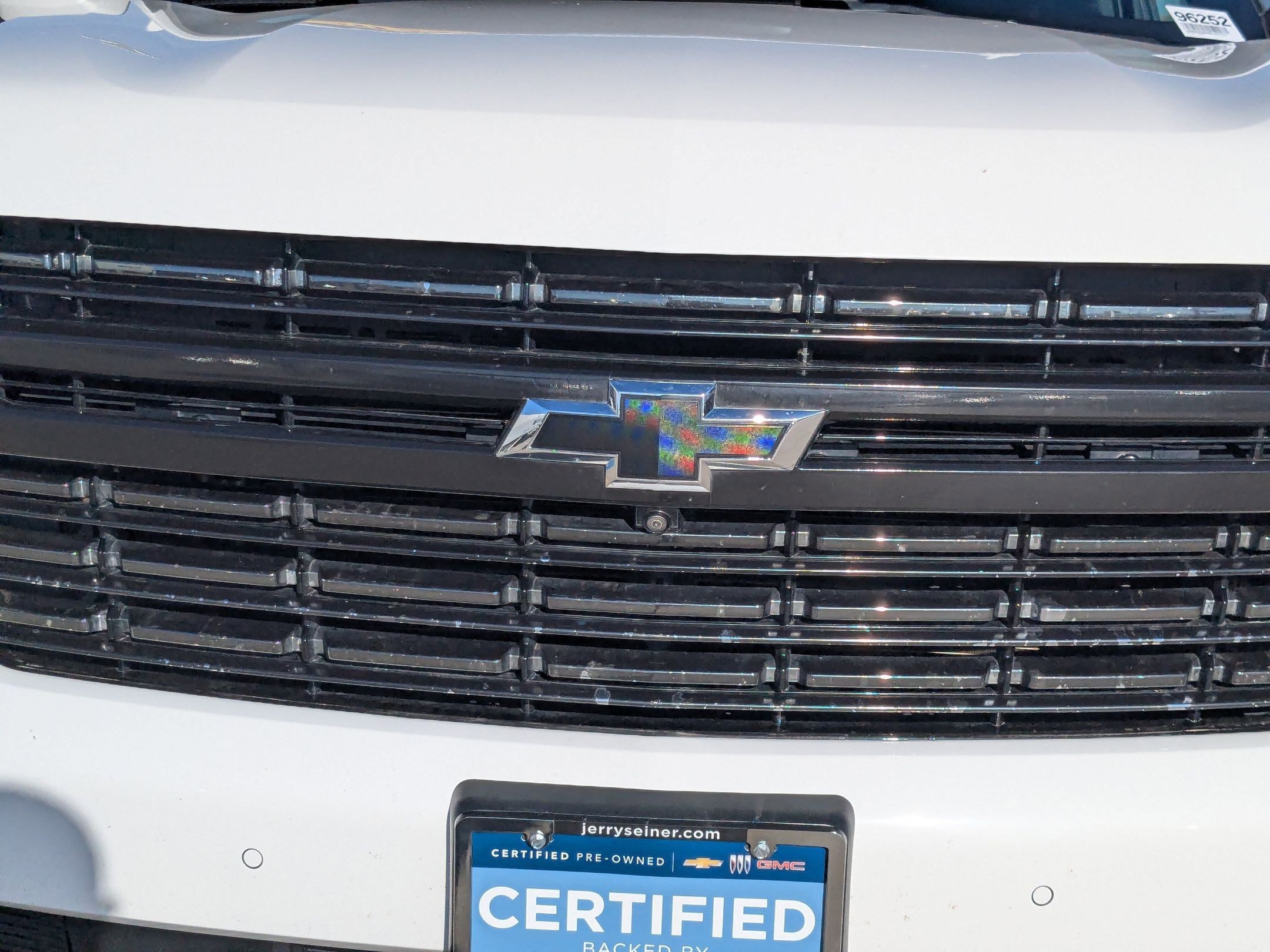 Used 2022 Chevrolet Suburban RST w/ Luxury Package image 10