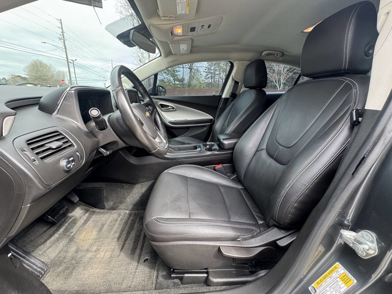 Used 2013 Chevrolet Volt Premium w/ Premium Trim Package image 4