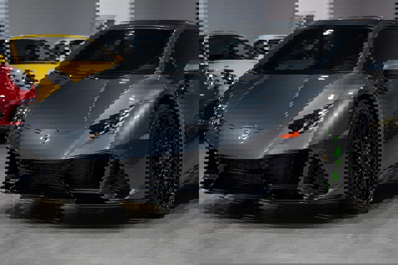 Used 2020 Lamborghini Huracan EVO image 63