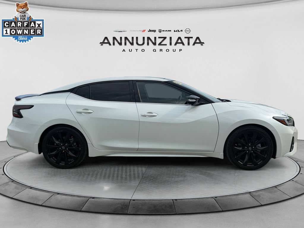 Certified 2023 Nissan Maxima SR w/ Sport Mat Group FWD image 6