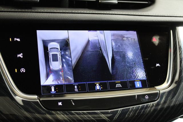 Certified 2024 Cadillac XT6 Premium Luxury w/ Technology Package AWD/4WD image 23