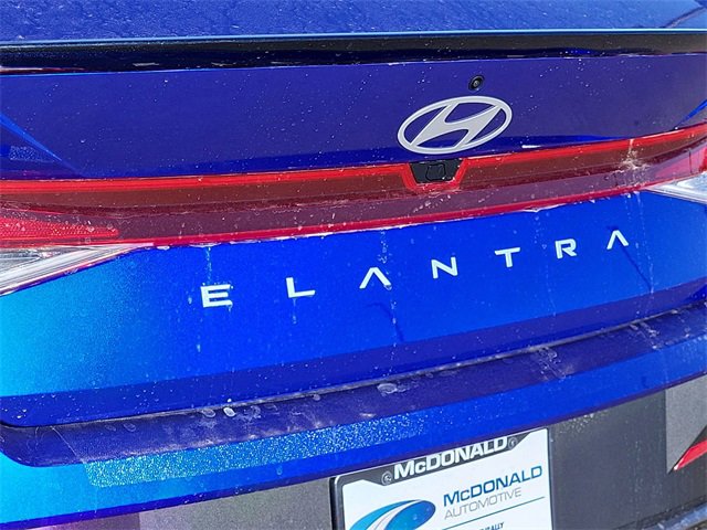 Certified 2025 Hyundai Elantra Sport image 20