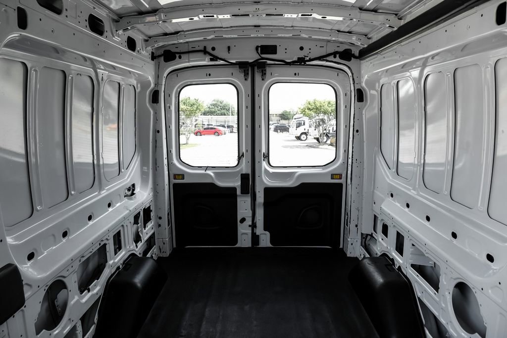 Used 2021 Ford Transit 250 Medium Roof image 35