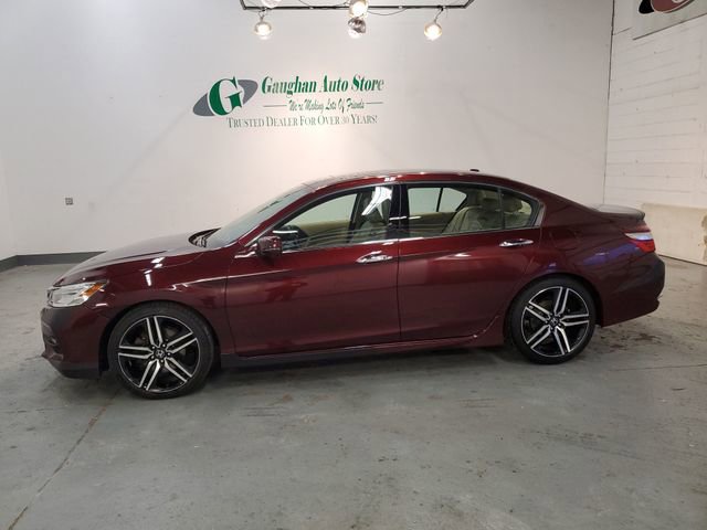 Used 2016 Honda Accord Touring image 3