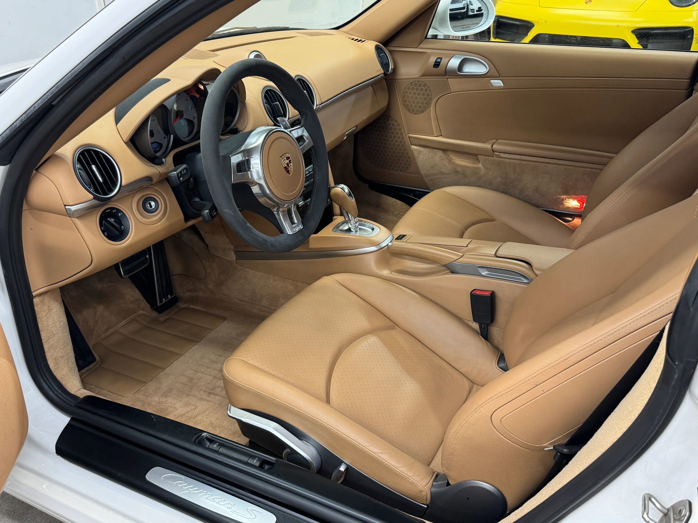 Used 2010 Porsche Cayman S image 14