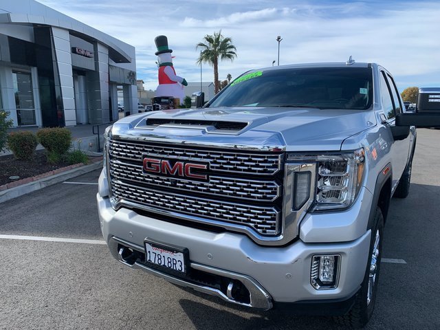 Used 2023 GMC Sierra 2500 Denali w/ Denali Ultimate Package image 3