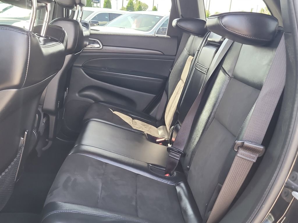 Used 2021 Jeep Grand Cherokee Laredo X RWD image 13