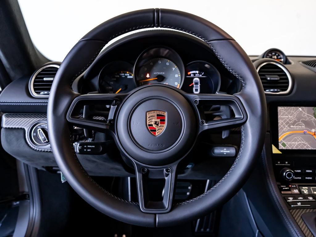 Used 2025 Porsche 718 Cayman GT4 RS image 17