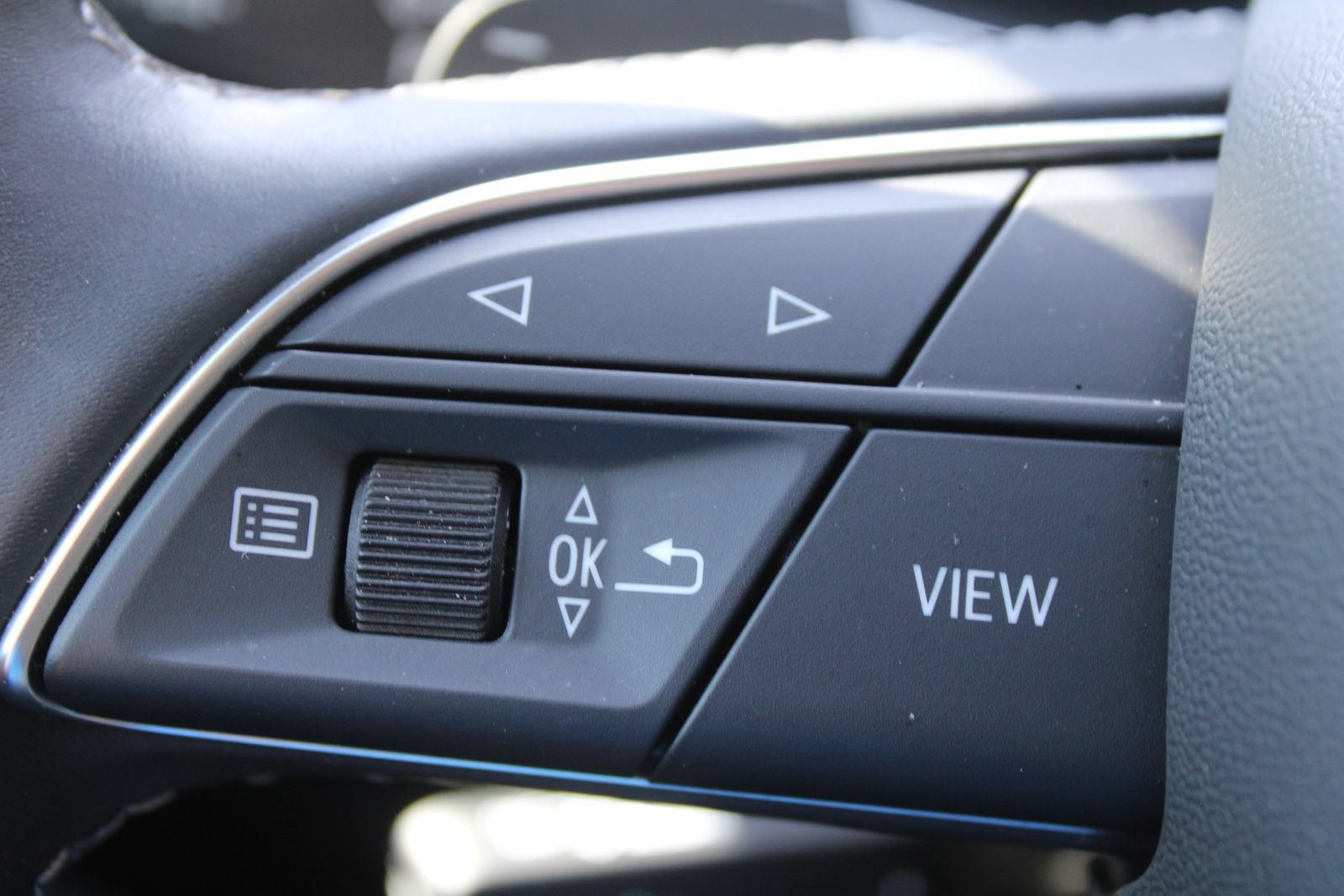 Used 2025 Audi Q7 3.0T Premium AWD/4WD image 31