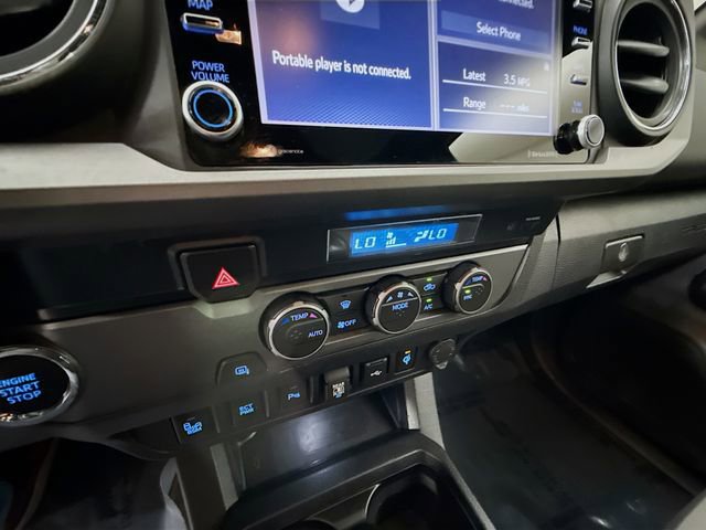 Used 2022 Toyota Tacoma TRD Sport image 15