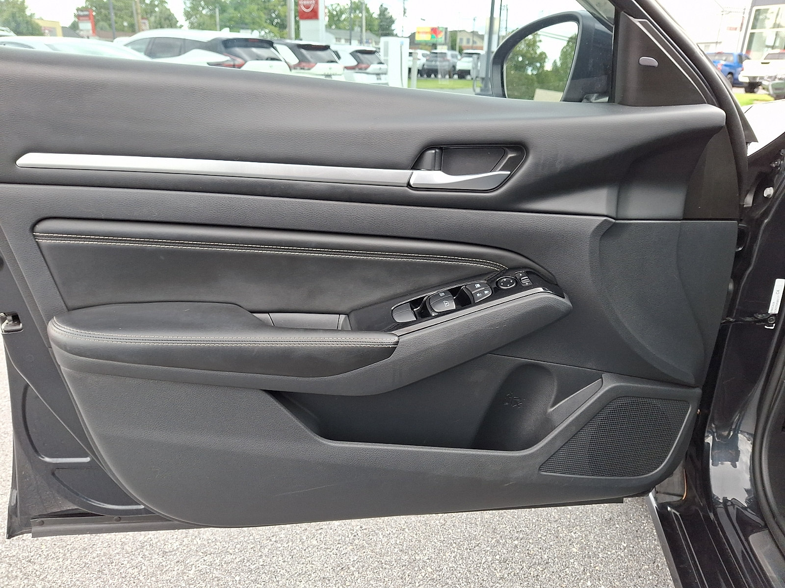 Certified 2022 Nissan Altima 2.5 SL FWD image 15