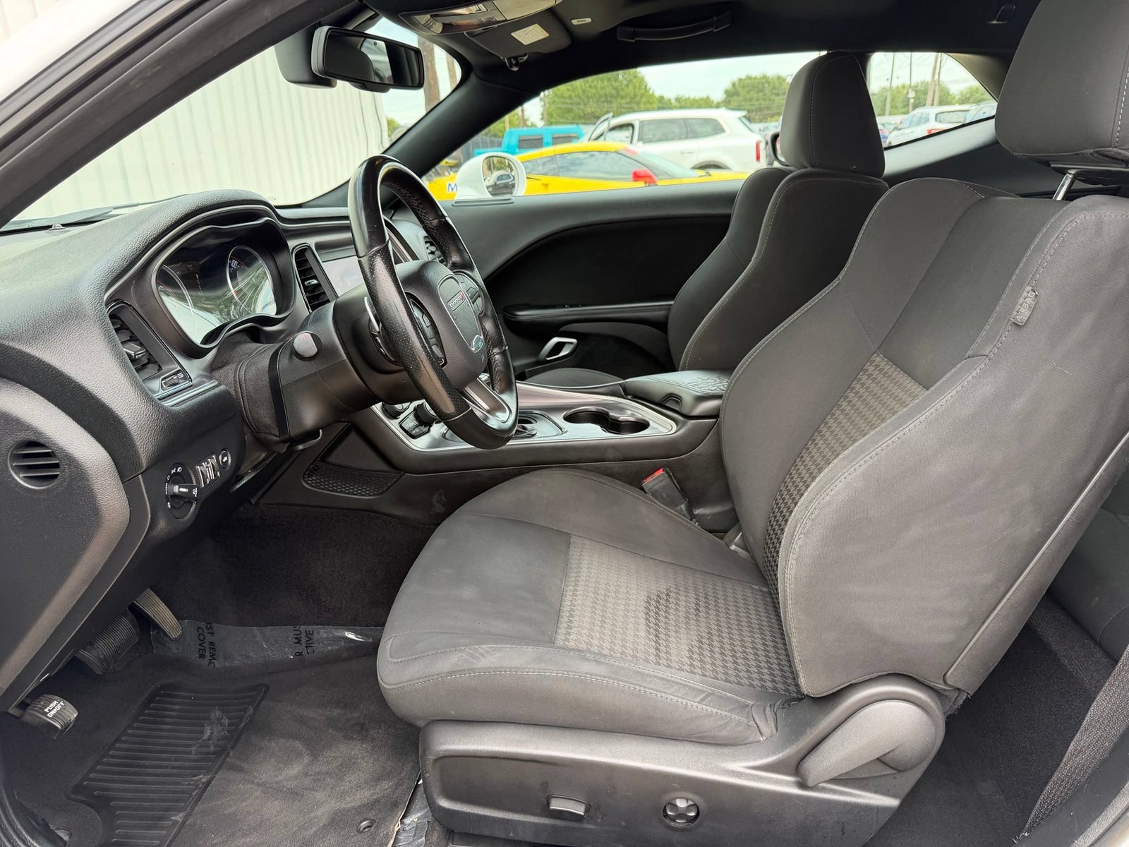 Used 2019 Dodge Challenger R/T RWD image 20