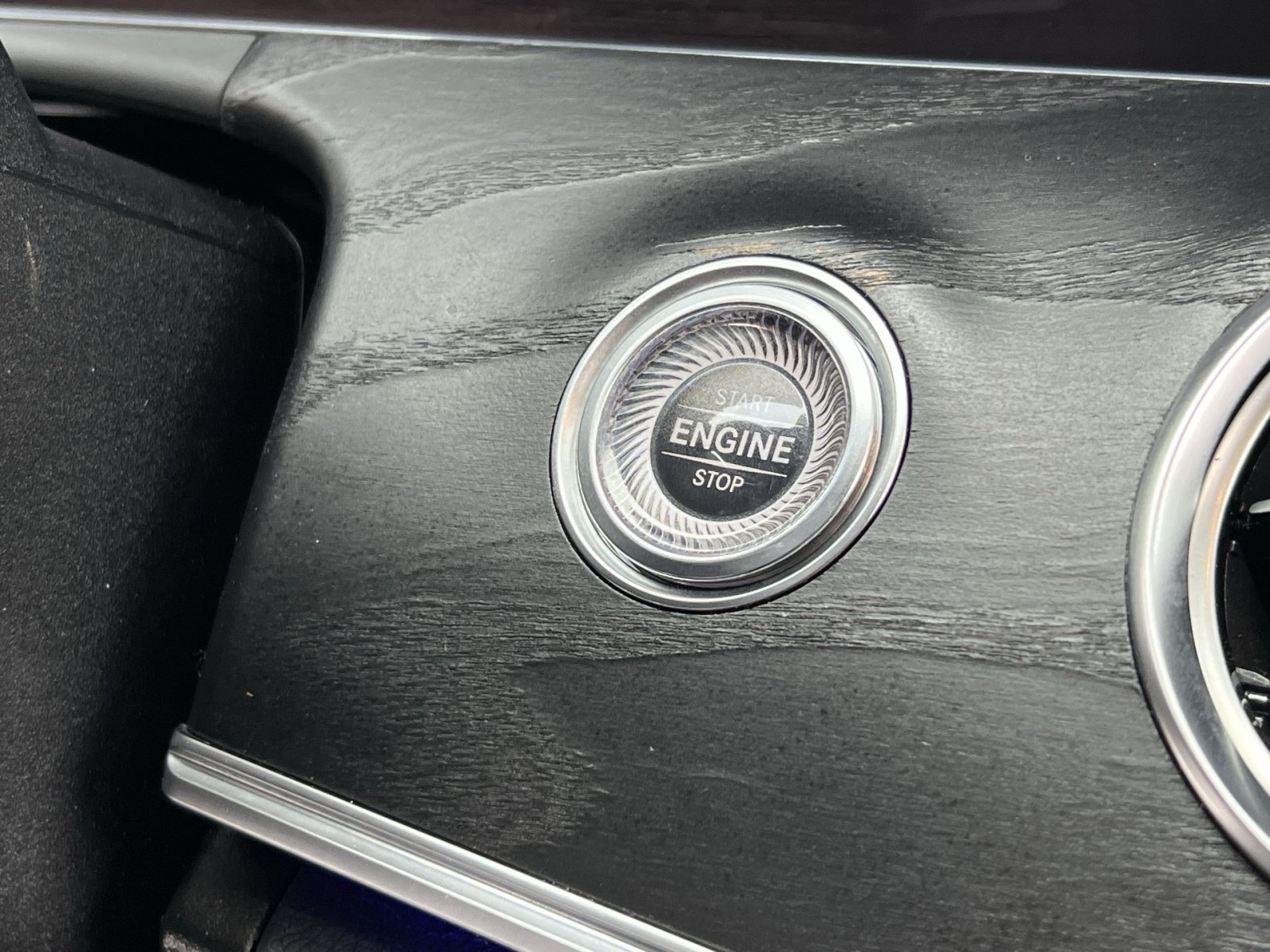 Used 2019 Mercedes-Benz E 53 AMG 4MATIC Sedan image 40